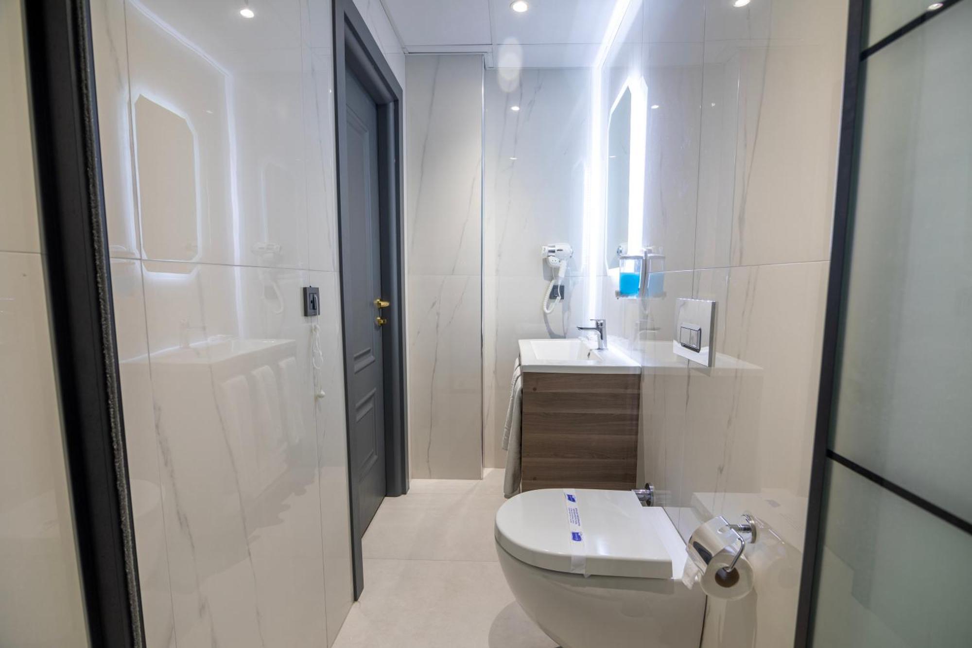 The Omiya Hotel Истанбул Екстериор снимка