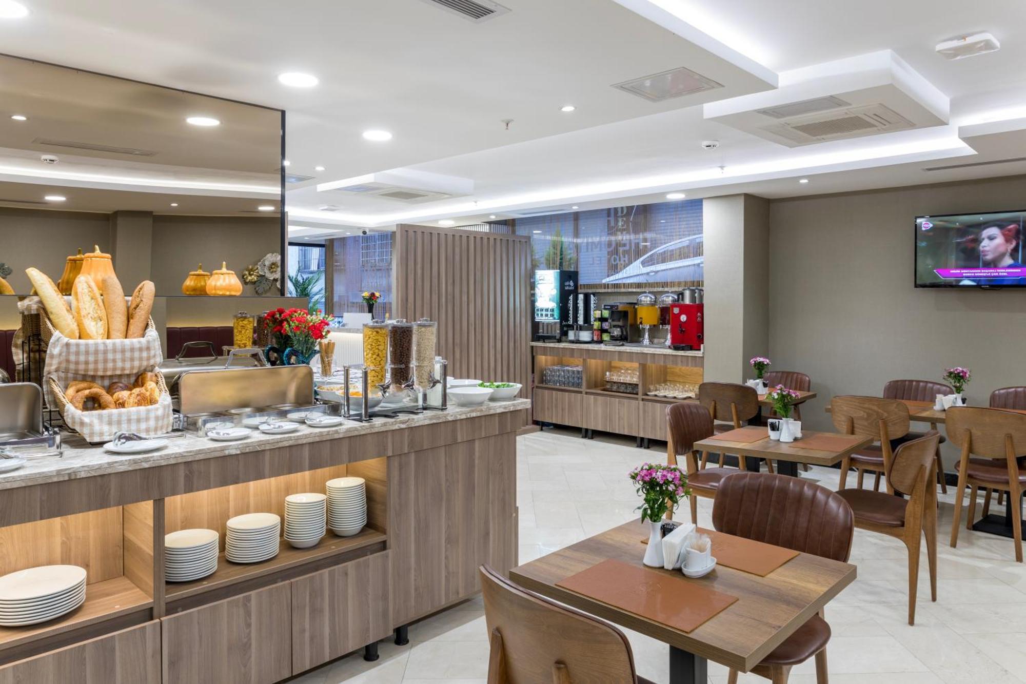 The Omiya Hotel Истанбул Екстериор снимка