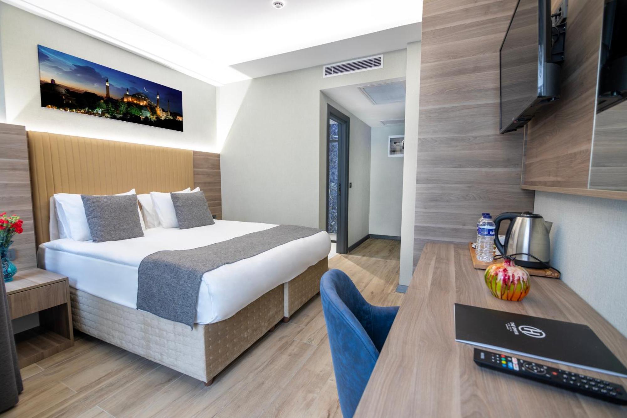 The Omiya Hotel Истанбул Екстериор снимка